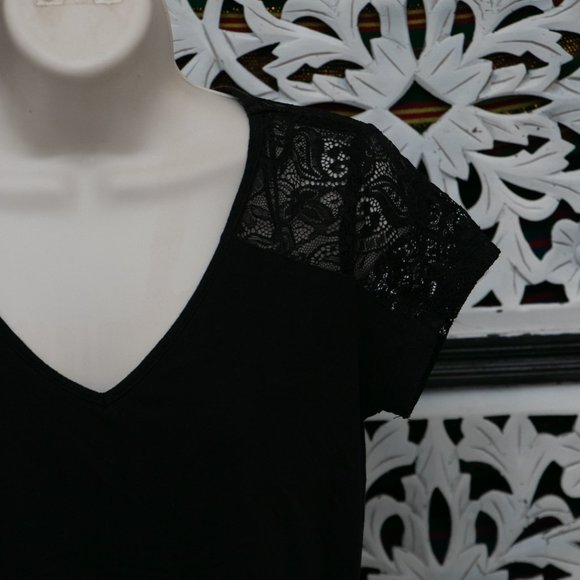 Black Maternity Blouse - Picture 5 of 9
